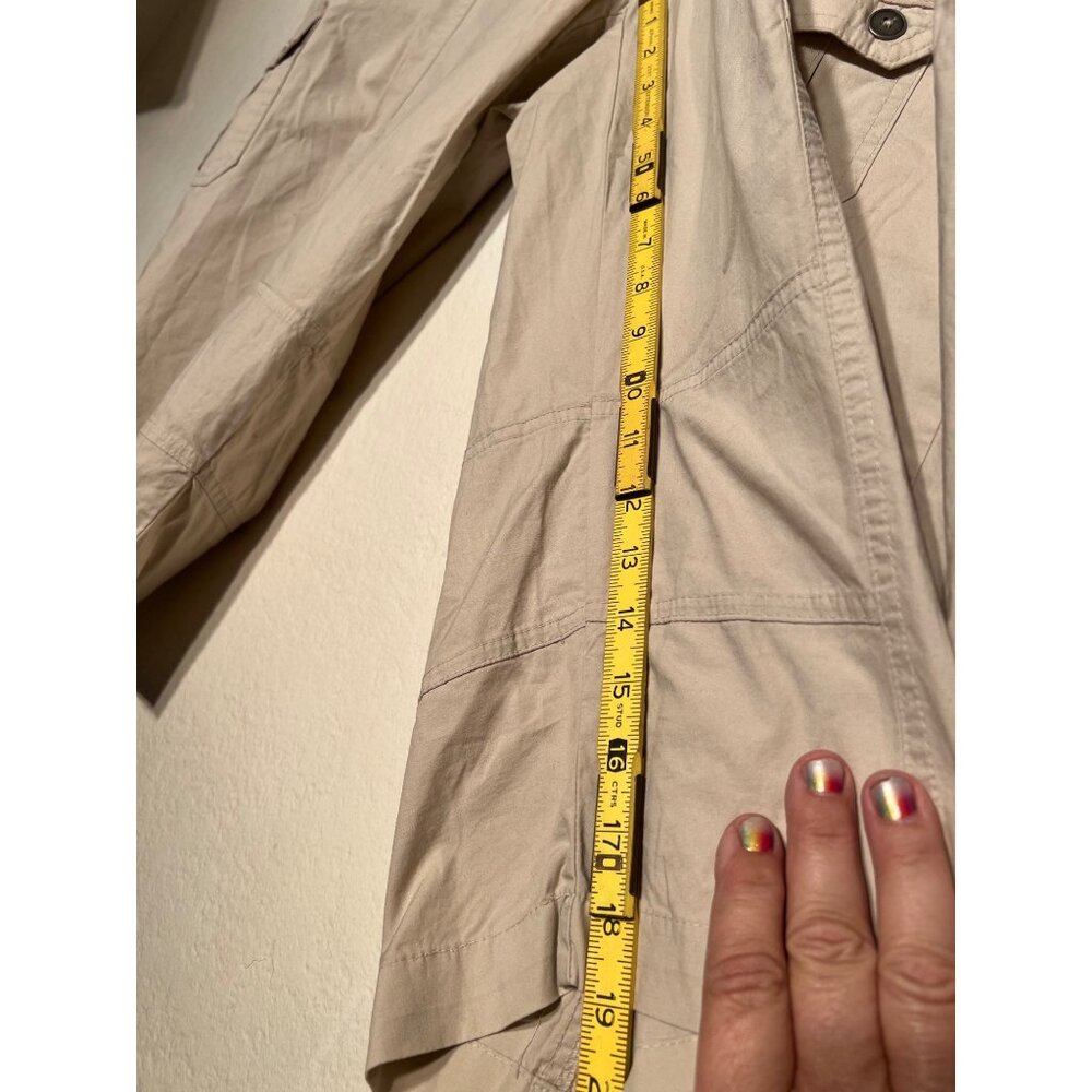 Avenue Womens Beige Cargo Capri Pants 20 Stretch Comfortable Lightweight Casual - Picture 10 of 10